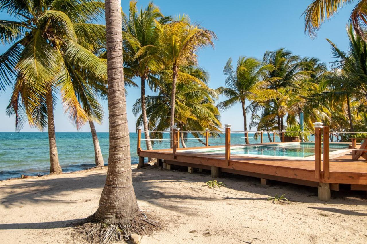 Condo #27 @ Beachside Villas Дангрига Екстериор снимка